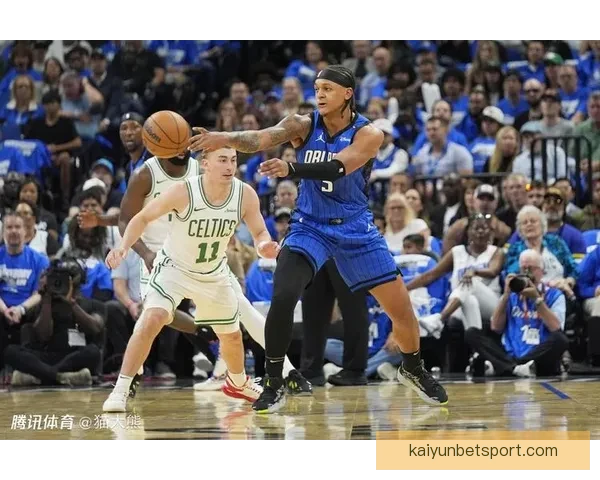 数据帝狂飙36分创队史纪录悍将三分命中率惊艳全场